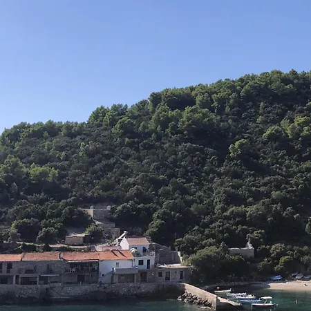The White House Robinson Hvar * Gdinj